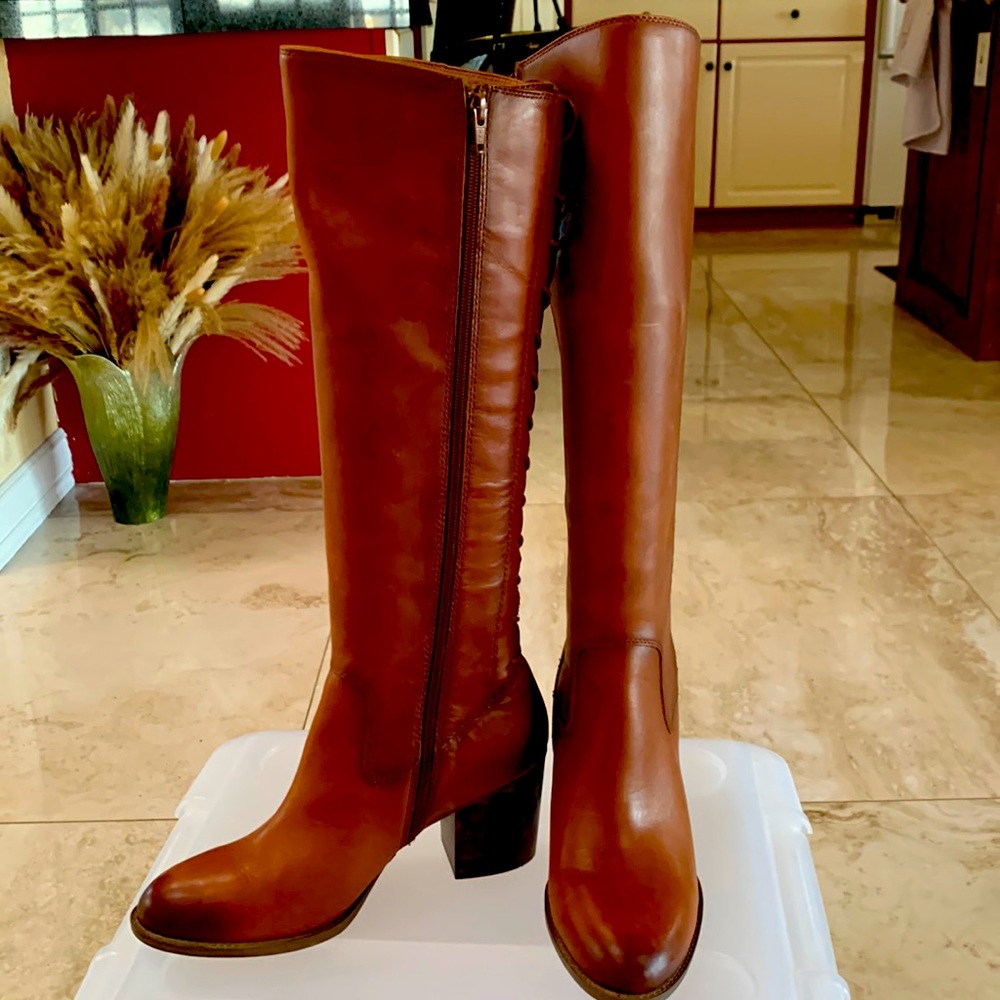 Beautiful NWOT boots - never worn. Size 9M. Gorgeous leather boots!!